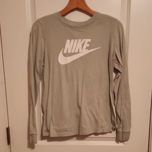 Nike Long Sleeve Shirt in Gray